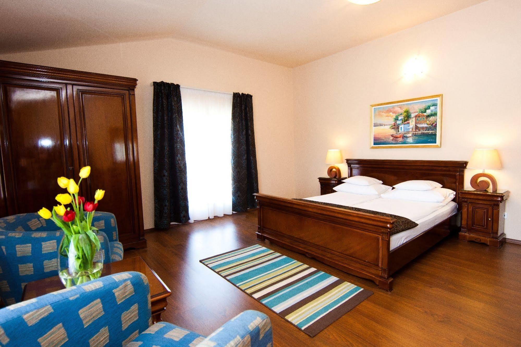 Hotel Onix Κλουζ-Ναπόκα Εξωτερικό φωτογραφία