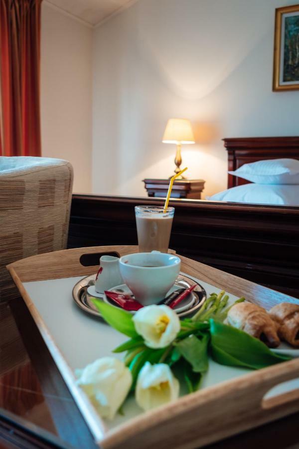 Hotel Onix Κλουζ-Ναπόκα Εξωτερικό φωτογραφία