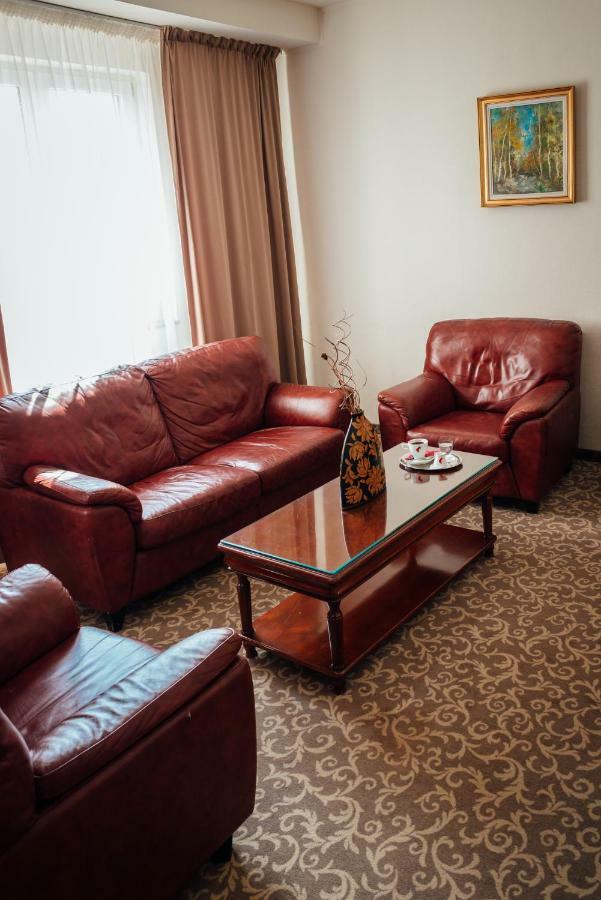 Hotel Onix Κλουζ-Ναπόκα Εξωτερικό φωτογραφία
